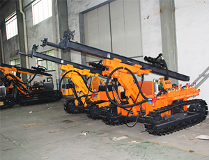 KY100/YC100型露天潛孔鉆車
